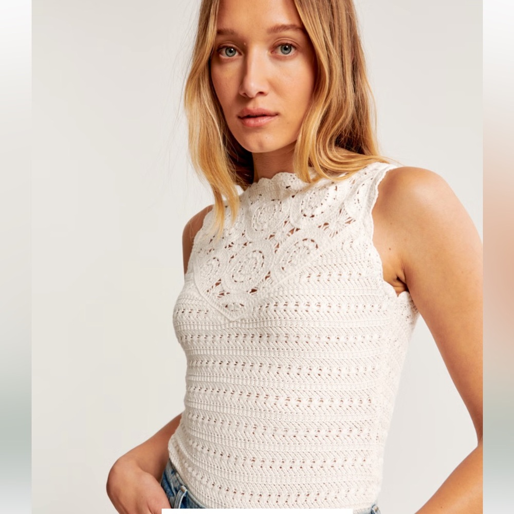 White Abercrombie & Fitch bodysuit